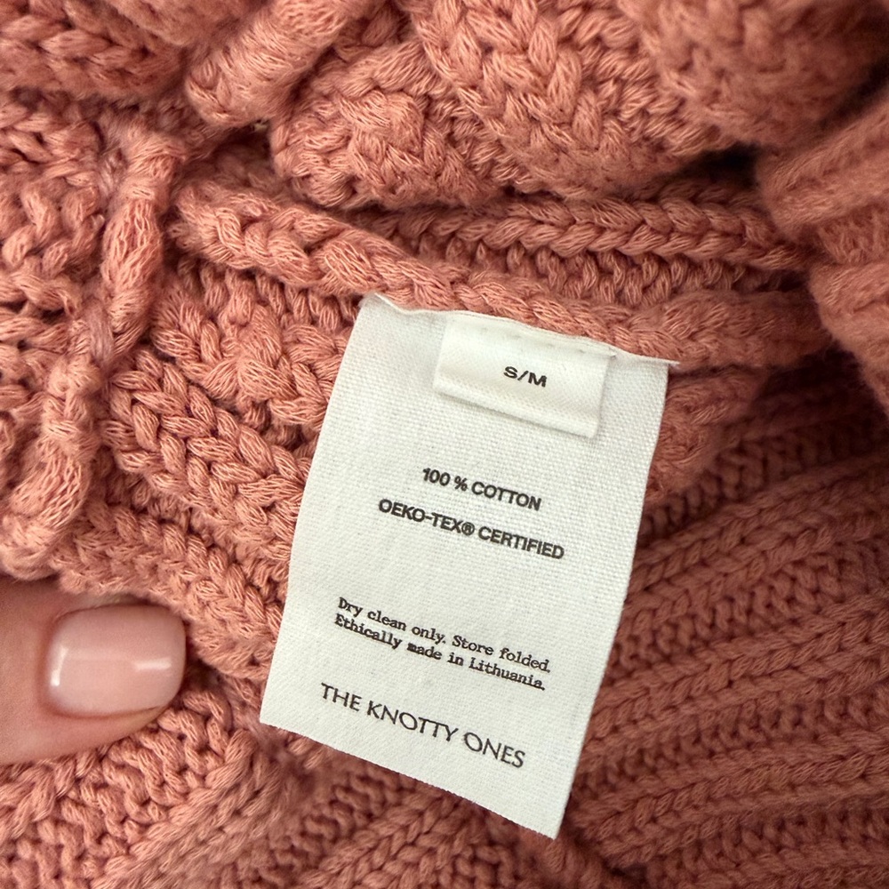 Knotty Ones Delcia Women's Rose Pink Sweater Set - Picture 4 of 12